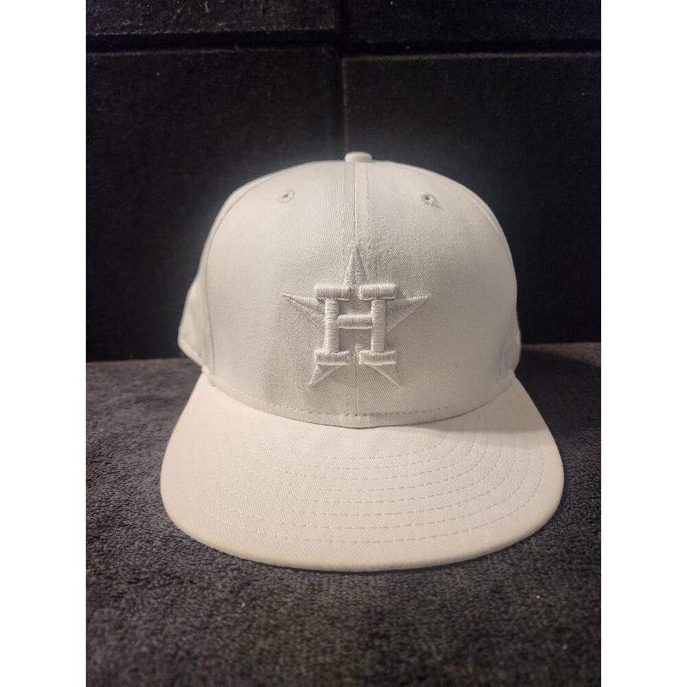Houstan Astros All White Cooperstown New Era 59FIFTY Size 7 7/8 Ball Cap